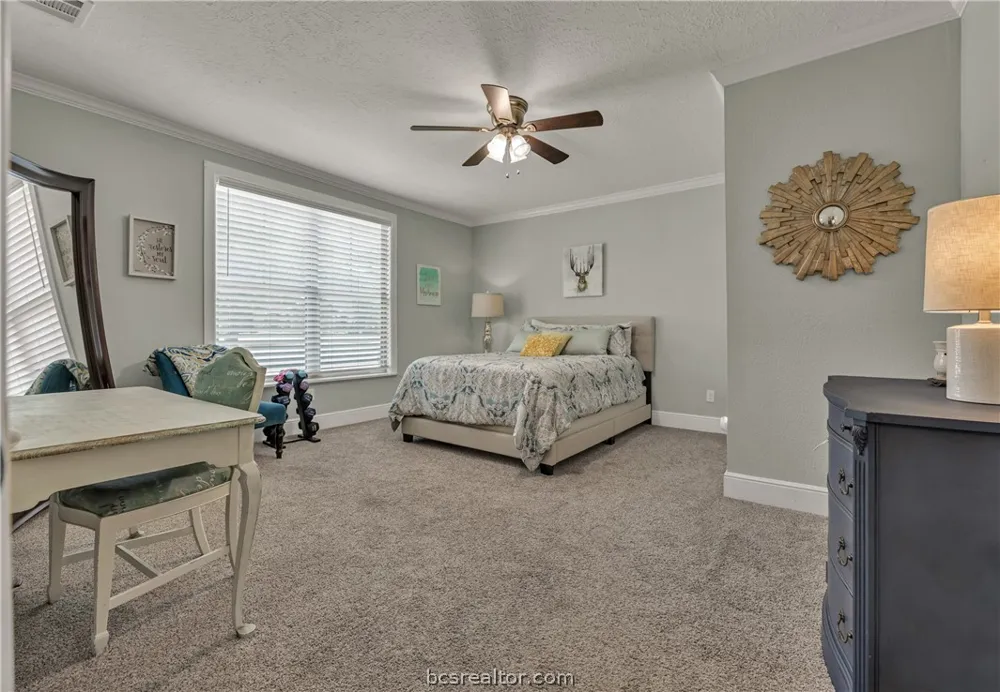502 W Fawn Street Caldwell, TX 77836