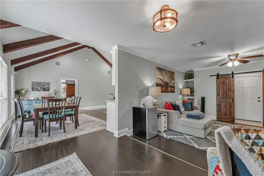 502 W Fawn Street Caldwell, TX 77836