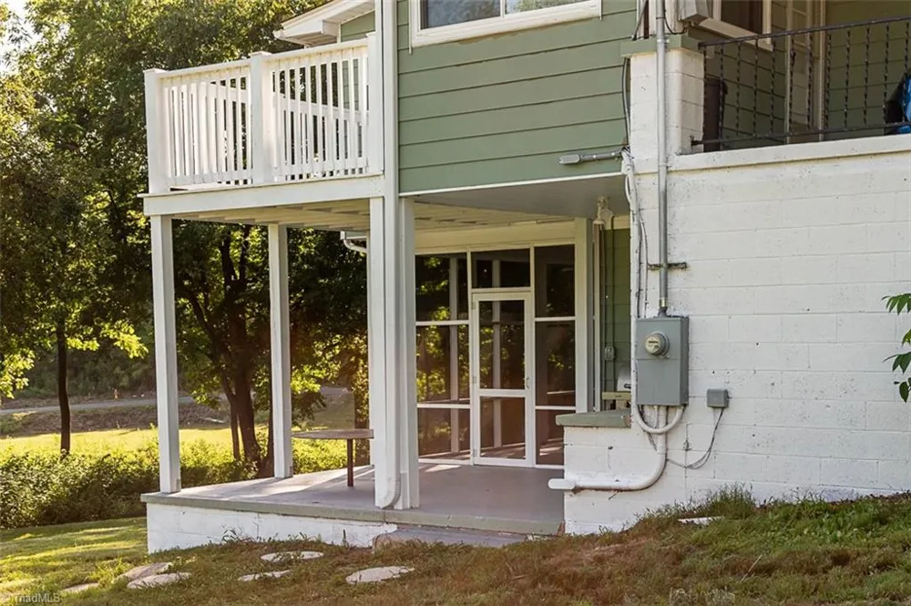 226 E Lebanon Street Mount Airy, NC 27030