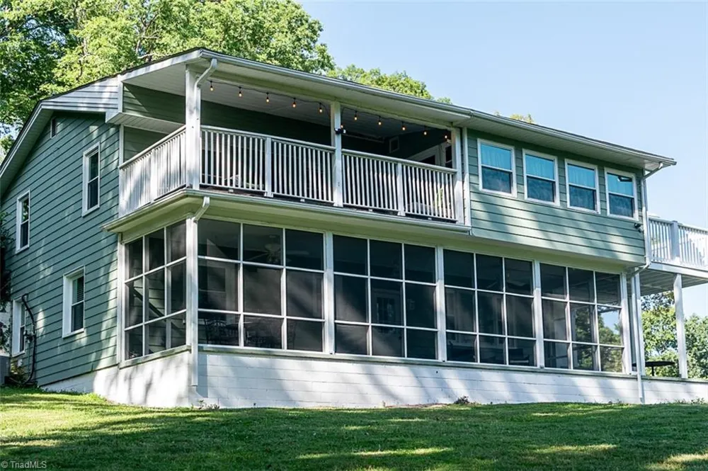 226 E Lebanon Street Mount Airy, NC 27030
