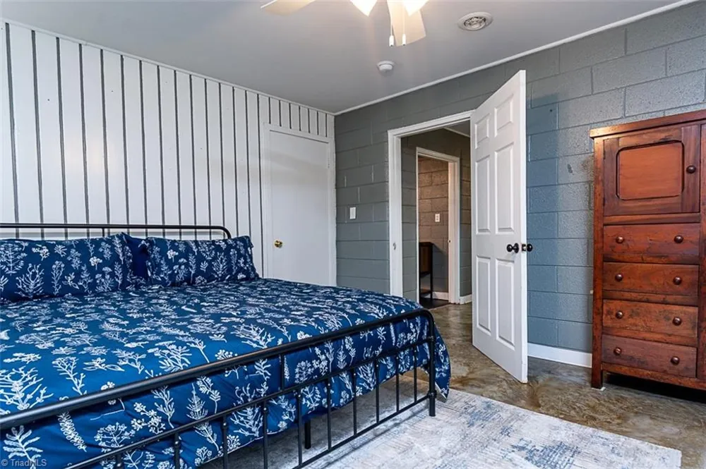 226 E Lebanon Street Mount Airy, NC 27030