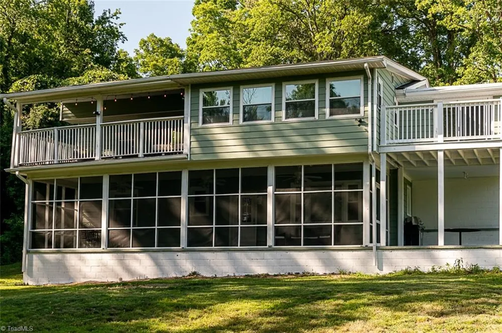 226 E Lebanon Street Mount Airy, NC 27030