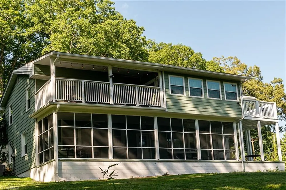 226 E Lebanon Street Mount Airy, NC 27030