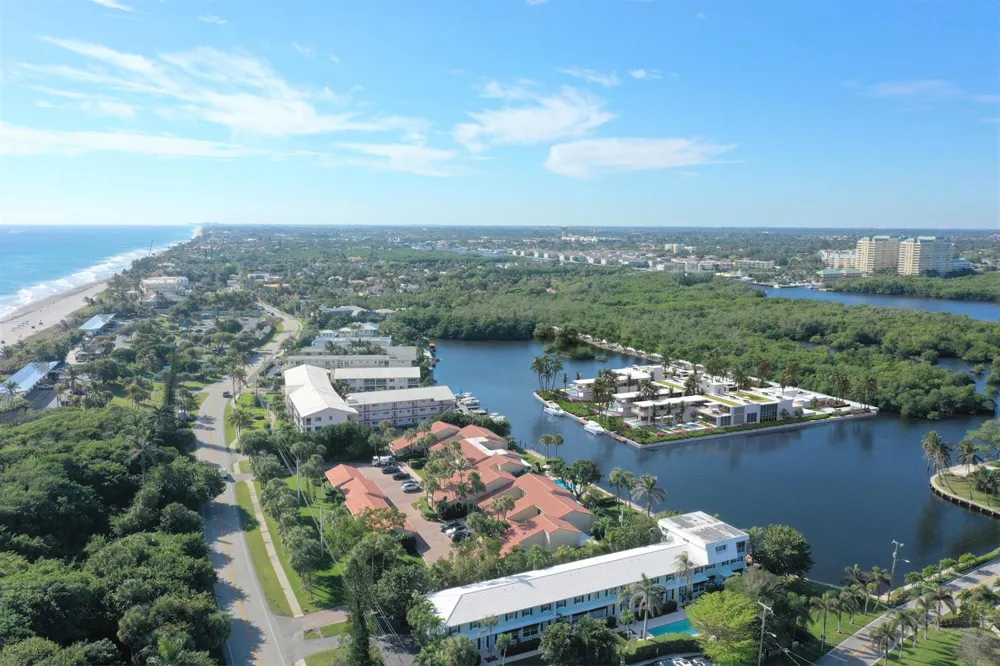6522 Ocean Boulevard Ocean Ridge, FL 33435