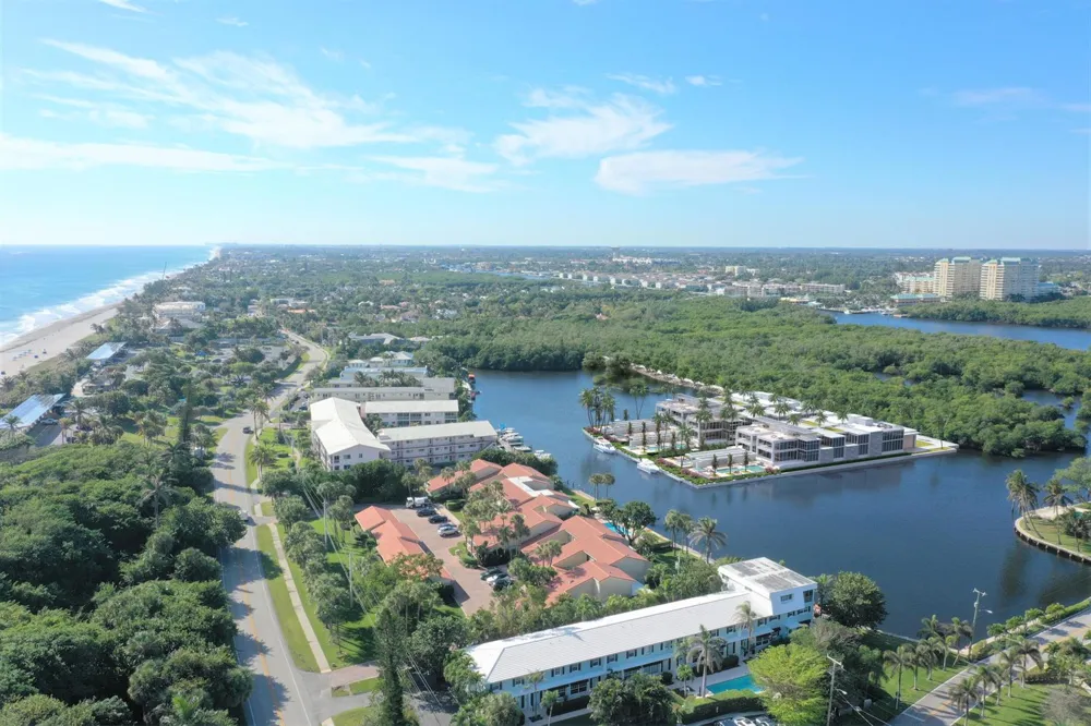 6522 Ocean Boulevard Ocean Ridge, FL 33435