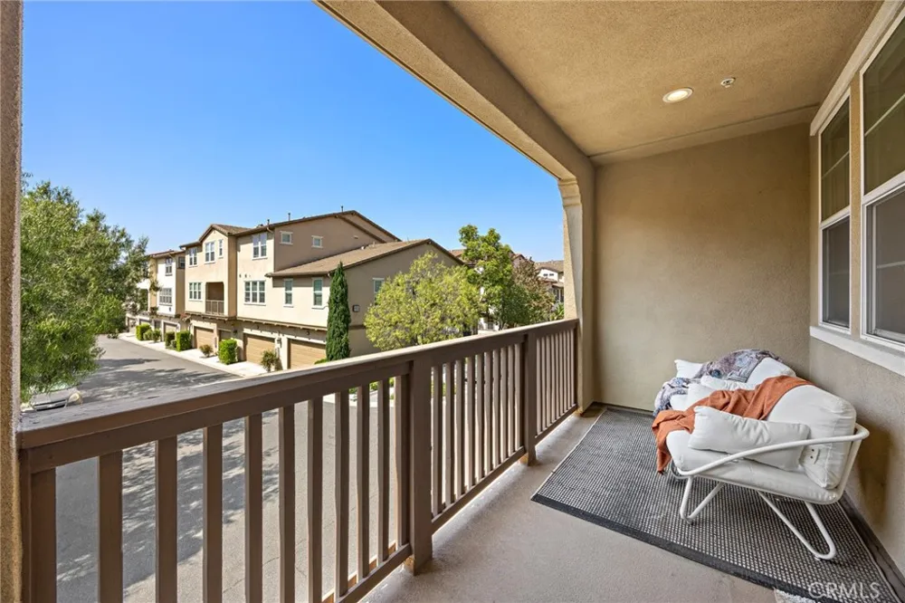 806 E Promenade #C Azusa, CA 91702