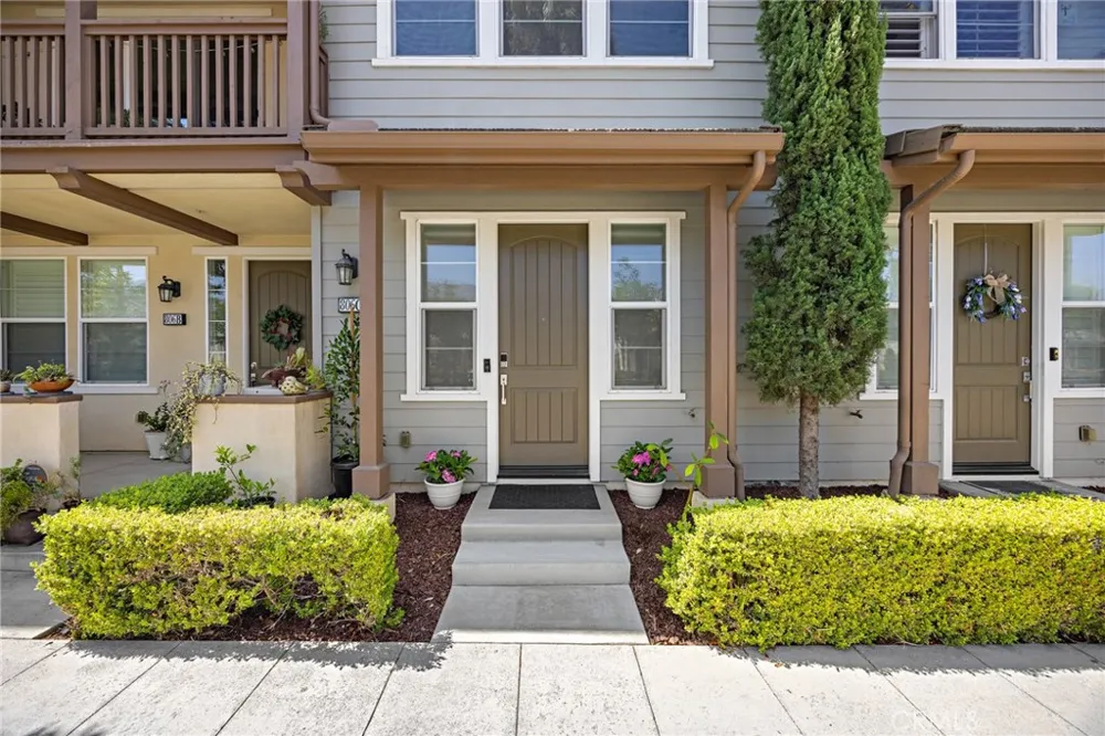 806 E Promenade #C Azusa, CA 91702