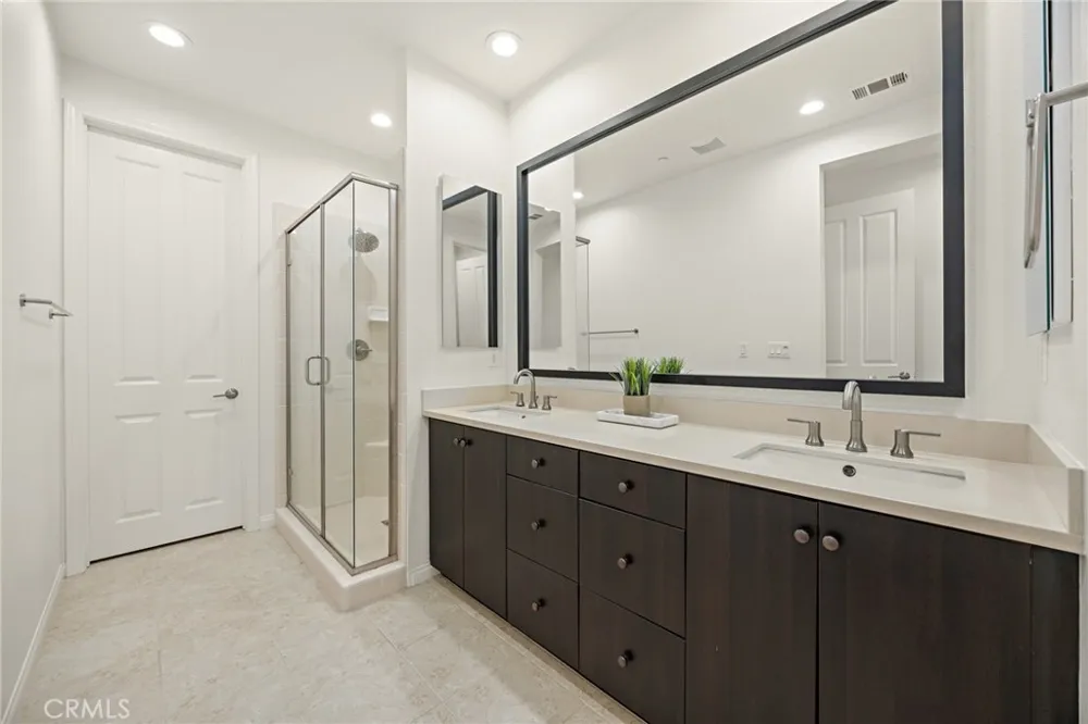 806 E Promenade #C Azusa, CA 91702