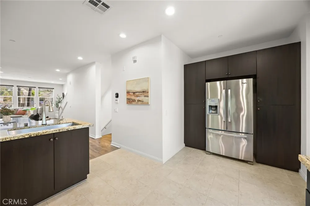 806 E Promenade #C Azusa, CA 91702
