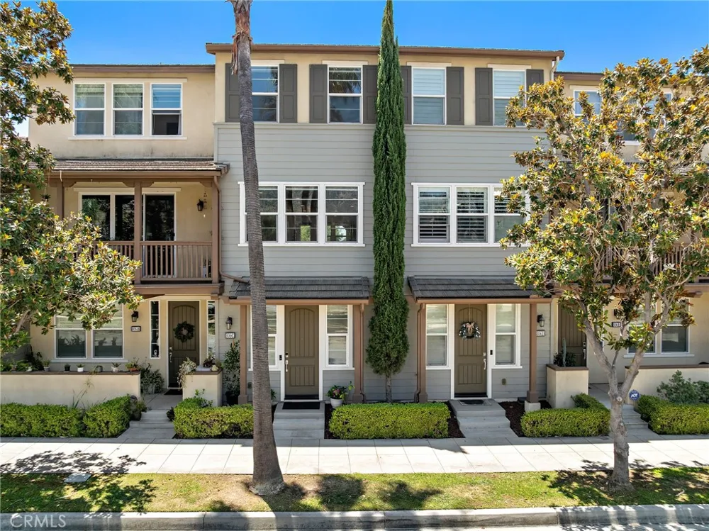806 E Promenade #C Azusa, CA 91702