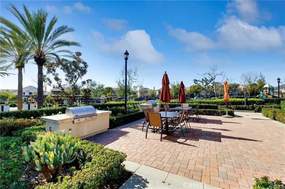 806 E Promenade #C Azusa, CA 91702