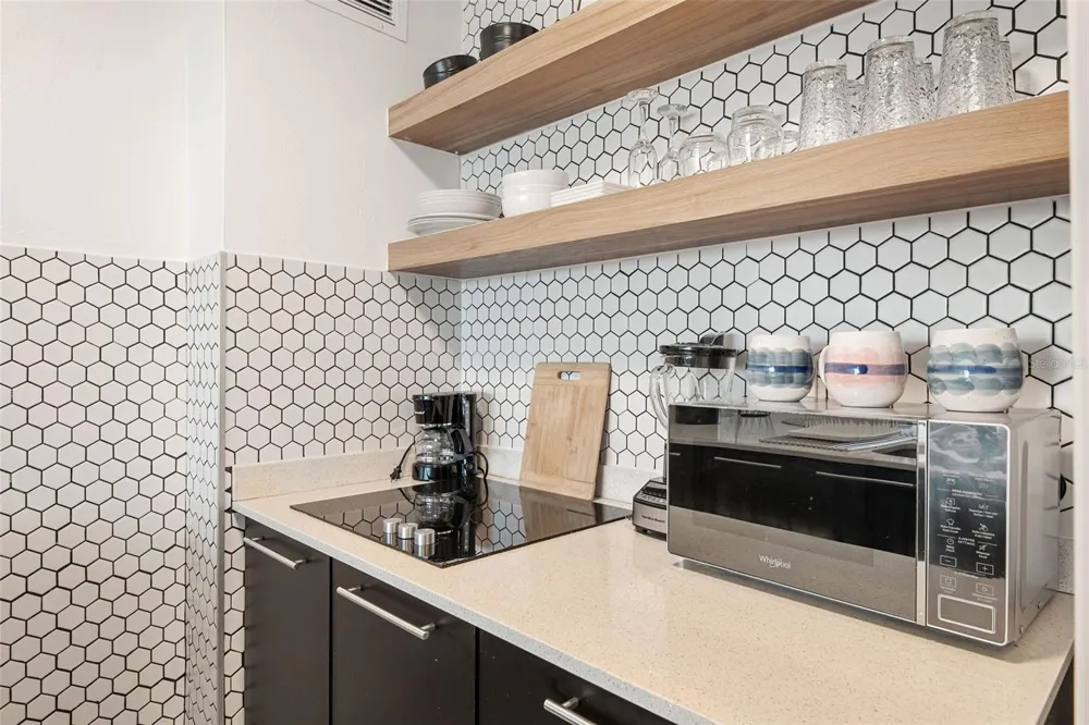 1404 COND PLAYA AZUL III #1404 Luquillo, PR 00773