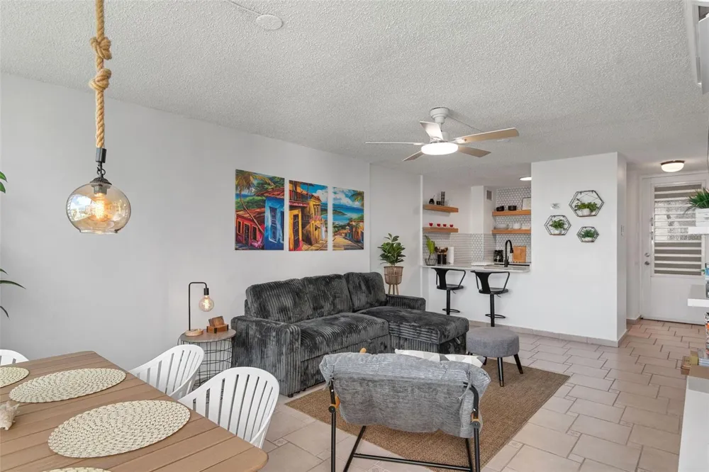 1404 COND PLAYA AZUL III #1404 Luquillo, PR 00773