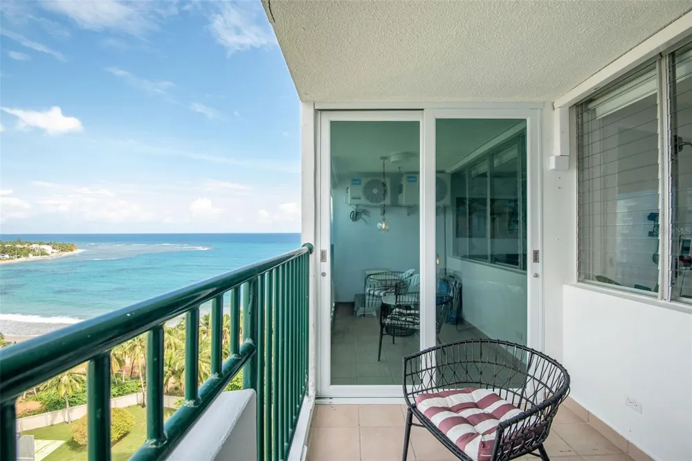 1404 COND PLAYA AZUL III #1404 Luquillo, PR 00773