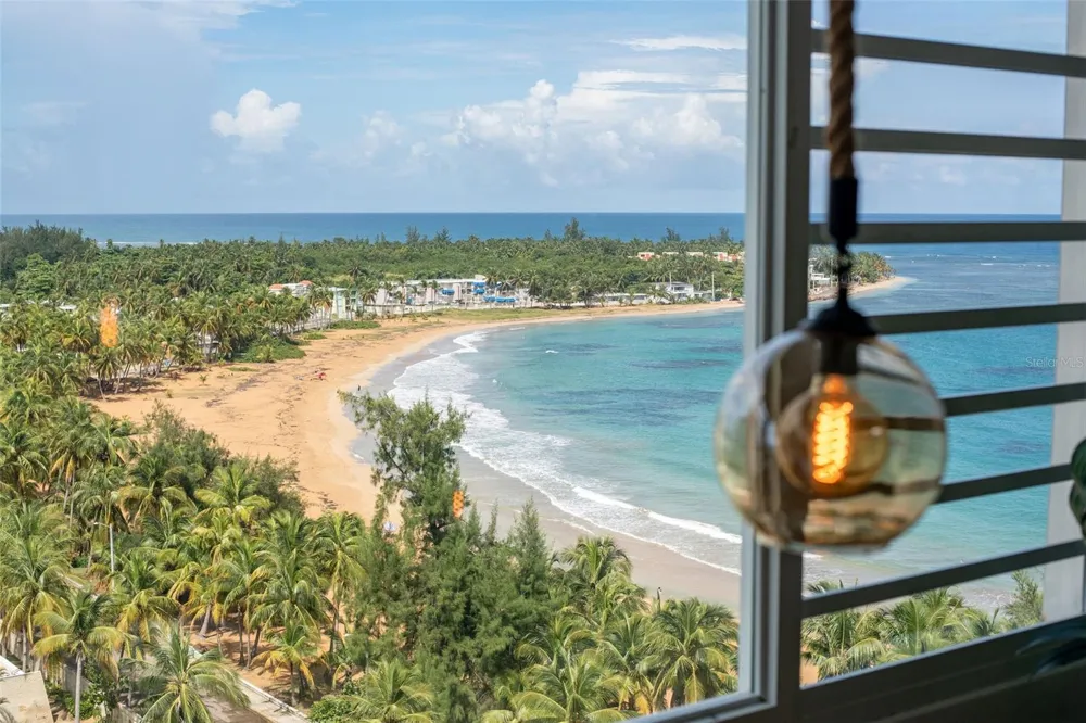 1404 COND PLAYA AZUL III #1404 Luquillo, PR 00773