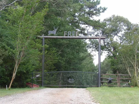 10967 Fm 1486 Road