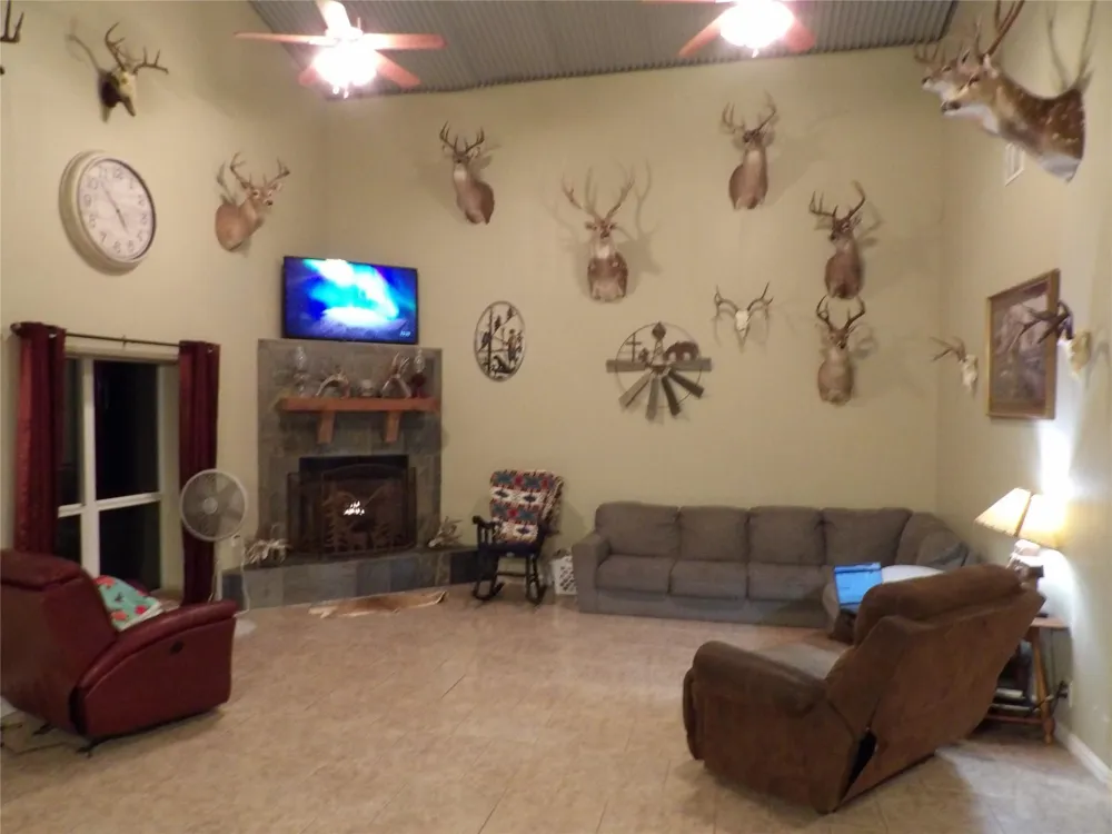 10967 Fm 1486 Road Richards, TX 77873