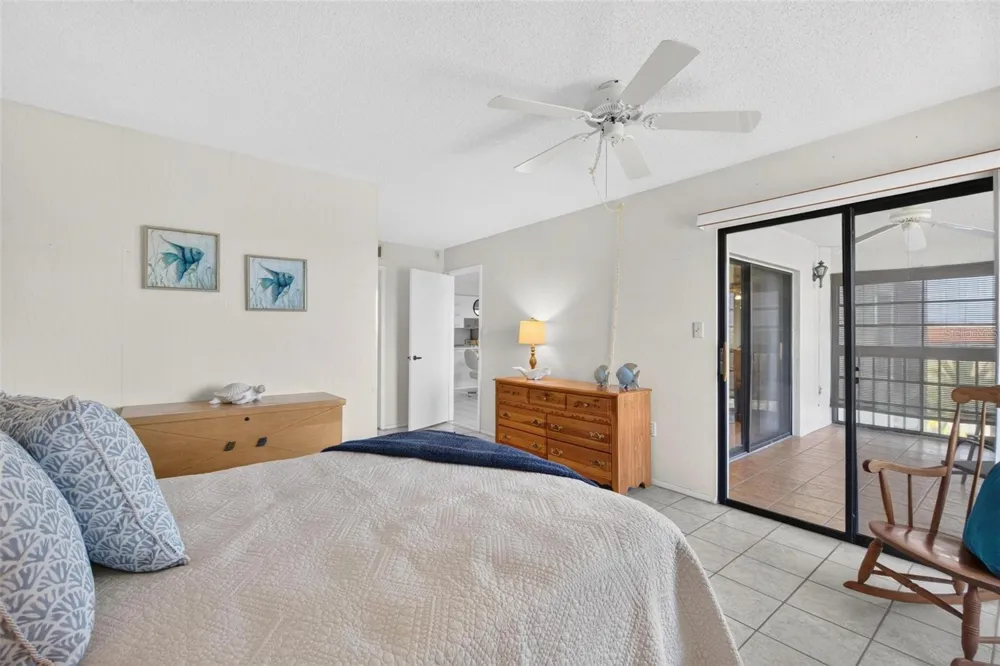 9860 62ND TERRACE #1043 St Petersburg, FL 33708
