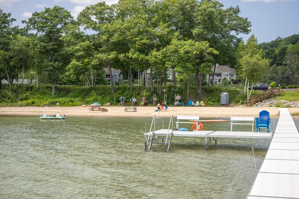 5552 S Spyglass Ridge Drive Suttons Bay Township, MI 49682