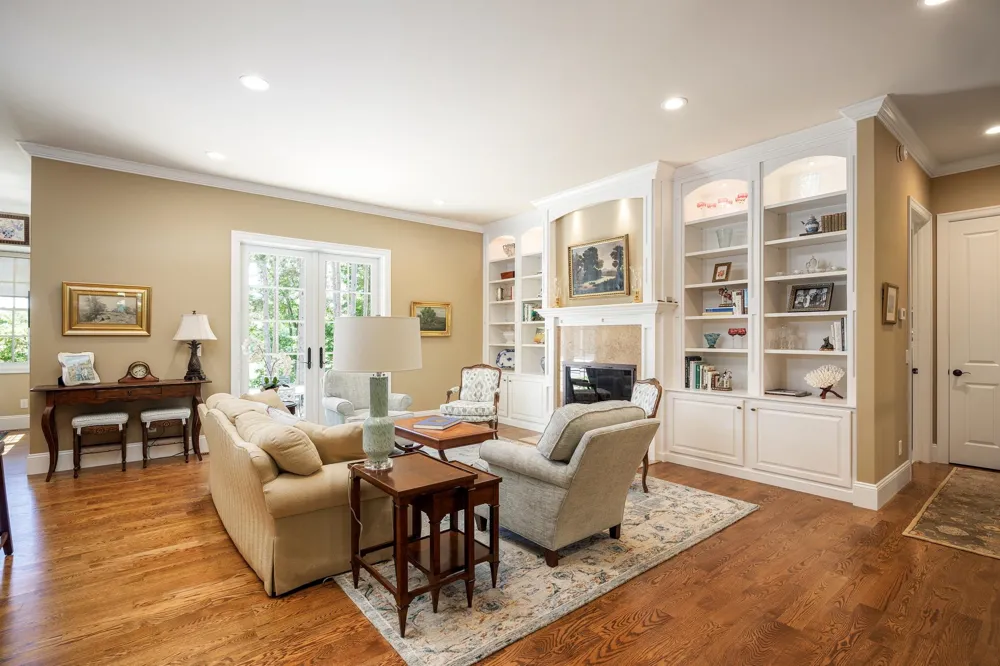 5552 S Spyglass Ridge Drive Suttons Bay Township, MI 49682
