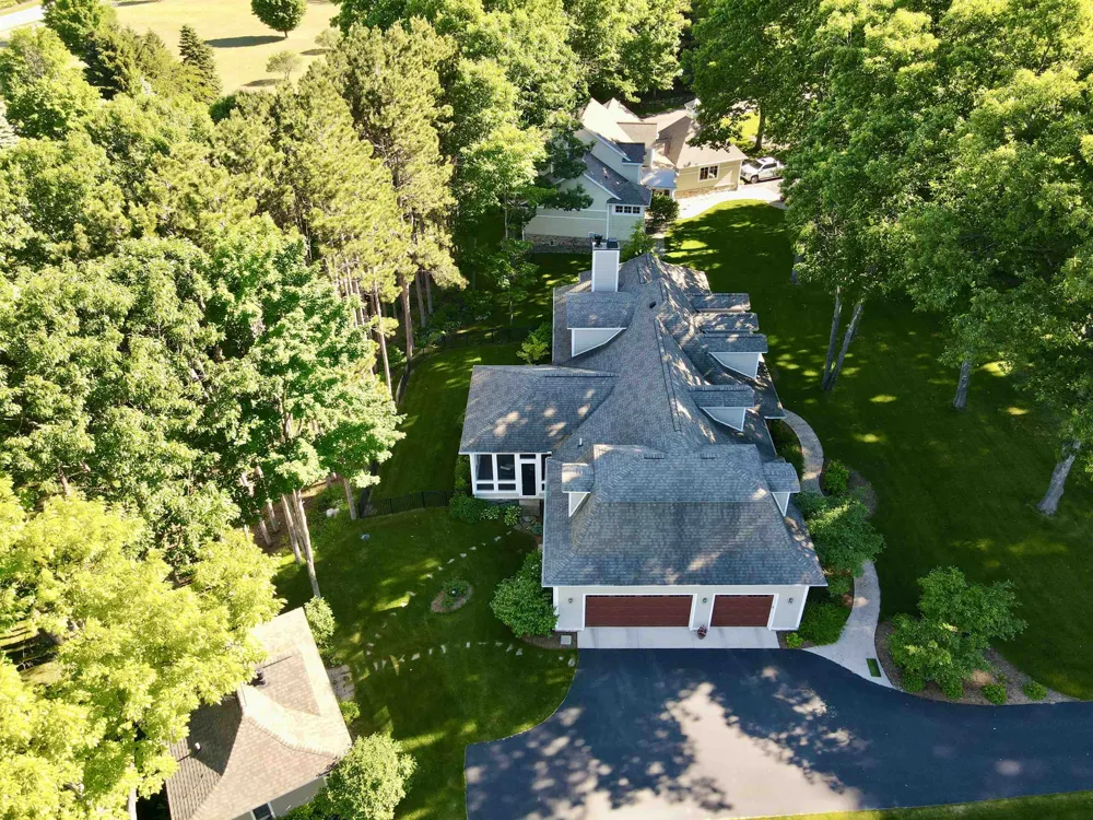5552 S Spyglass Ridge Drive Suttons Bay Township, MI 49682