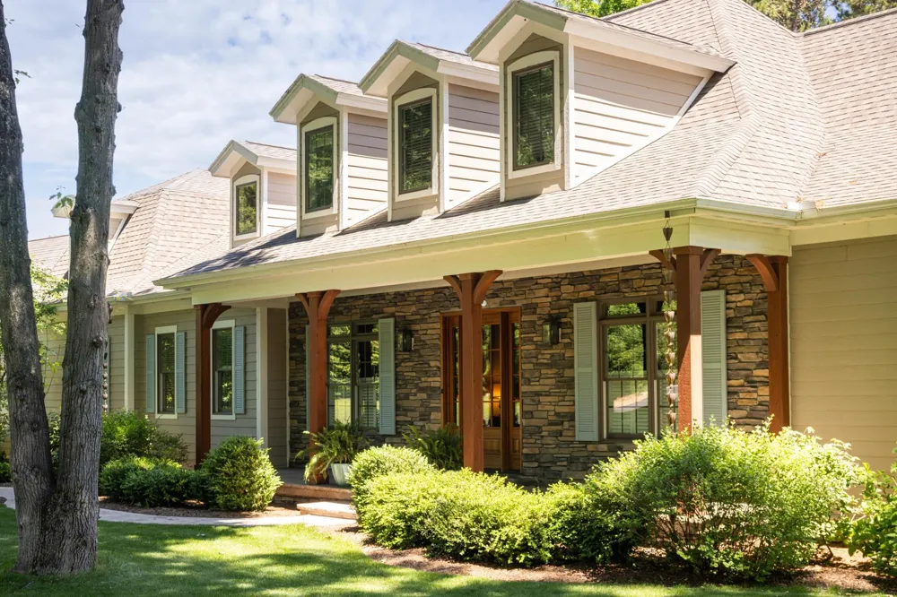5552 S Spyglass Ridge Drive Suttons Bay Township, MI 49682