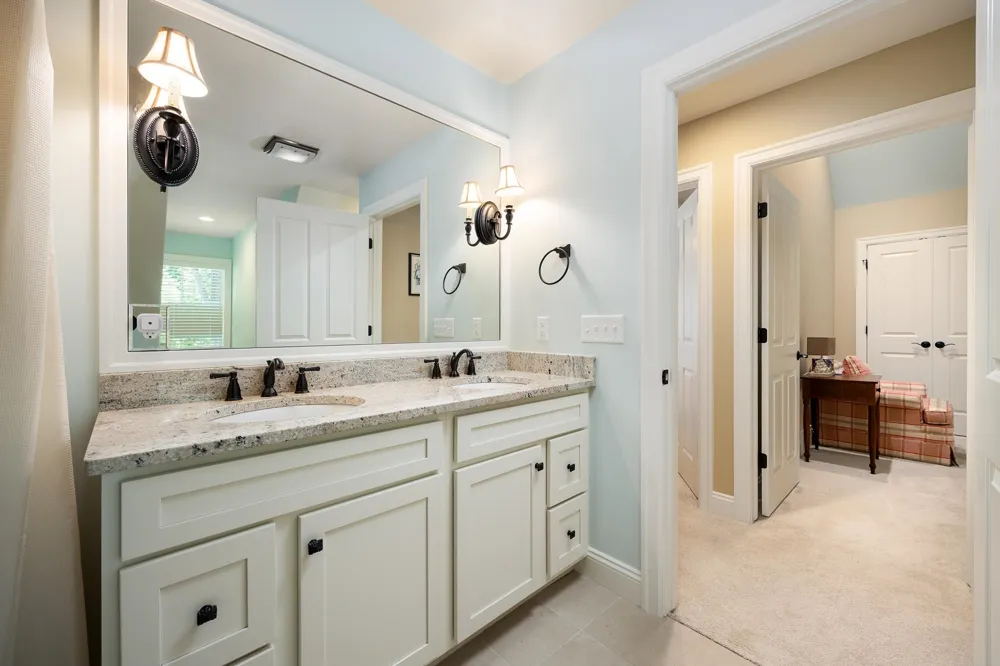 5552 S Spyglass Ridge Drive Suttons Bay Township, MI 49682