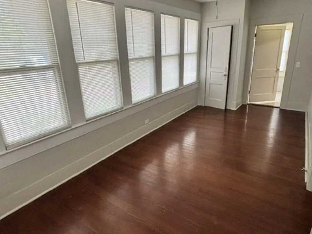927 N Franklin Street La Grange, TX 78945