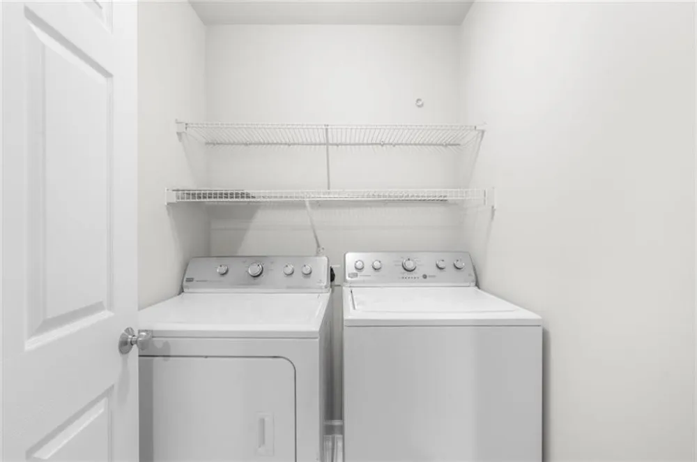 1462 Bellsmith Drive Roswell, GA 30076