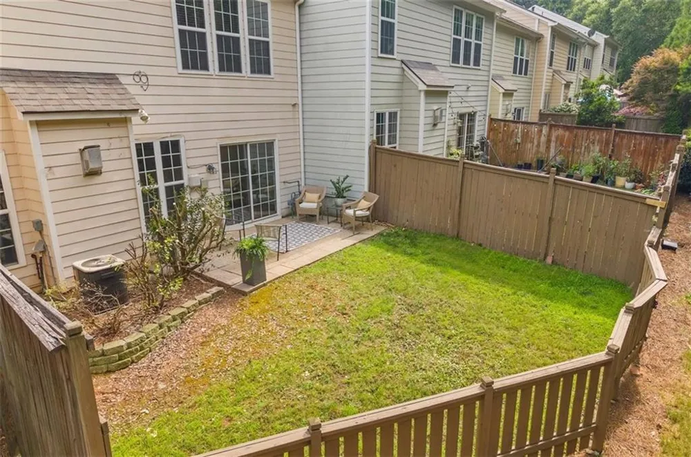 1462 Bellsmith Drive Roswell, GA 30076