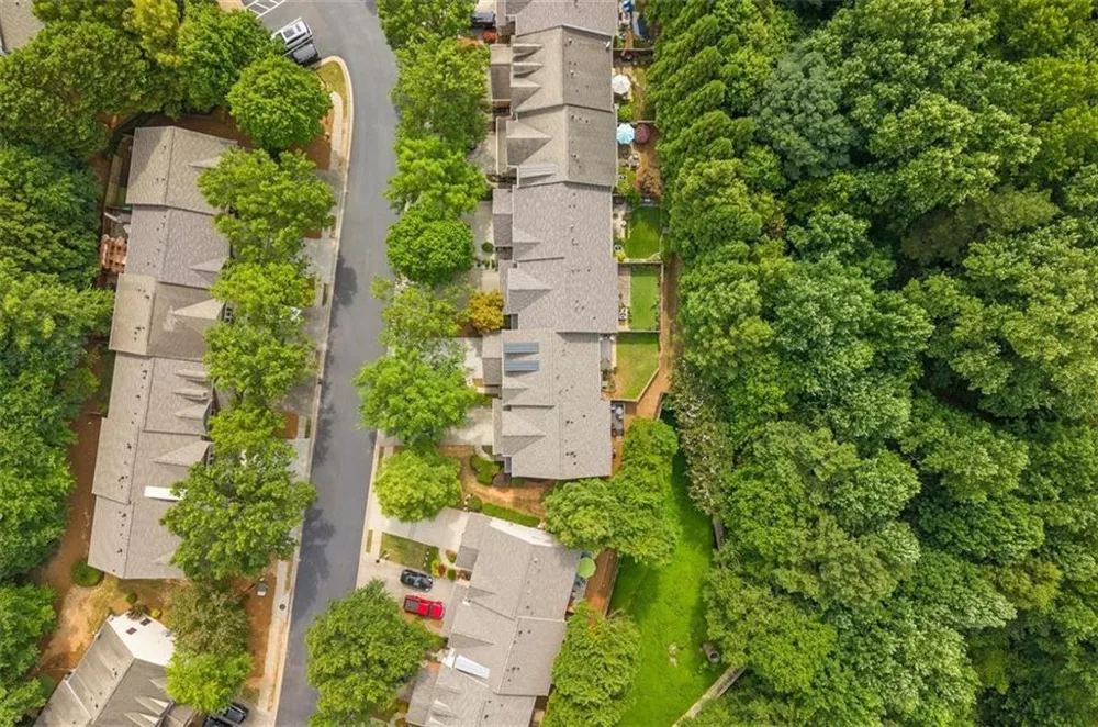 1462 Bellsmith Drive Roswell, GA 30076