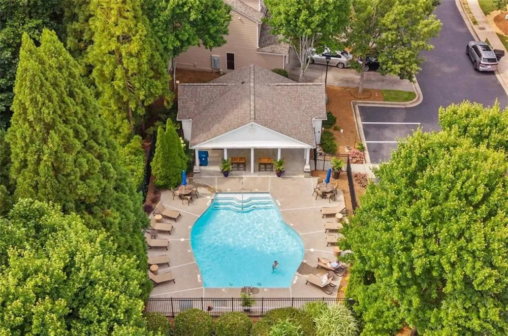 1462 Bellsmith Drive Roswell, GA 30076