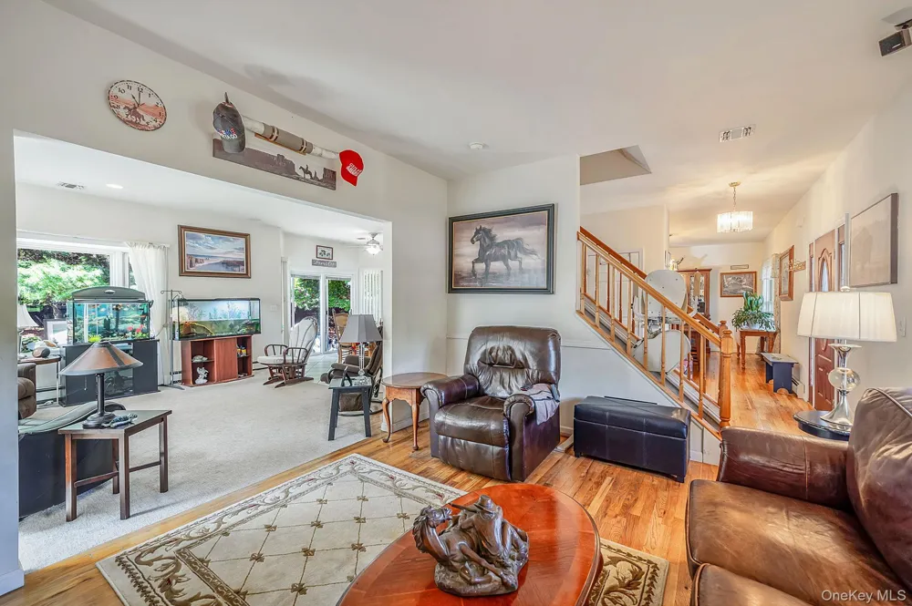 4 Pheasant Court Riverhead, NY 11901