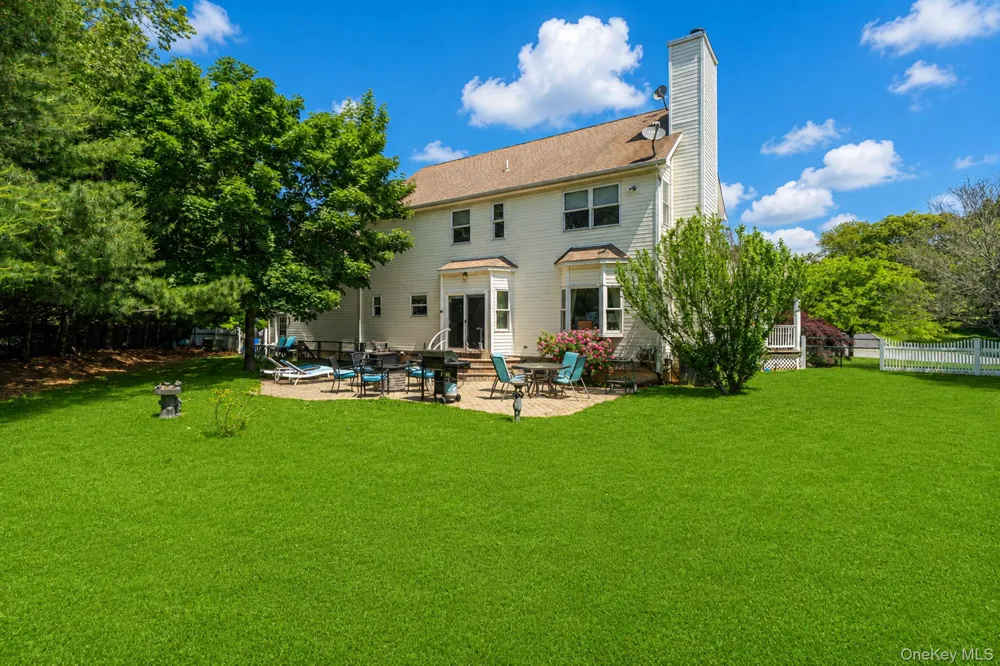 4 Pheasant Court Riverhead, NY 11901