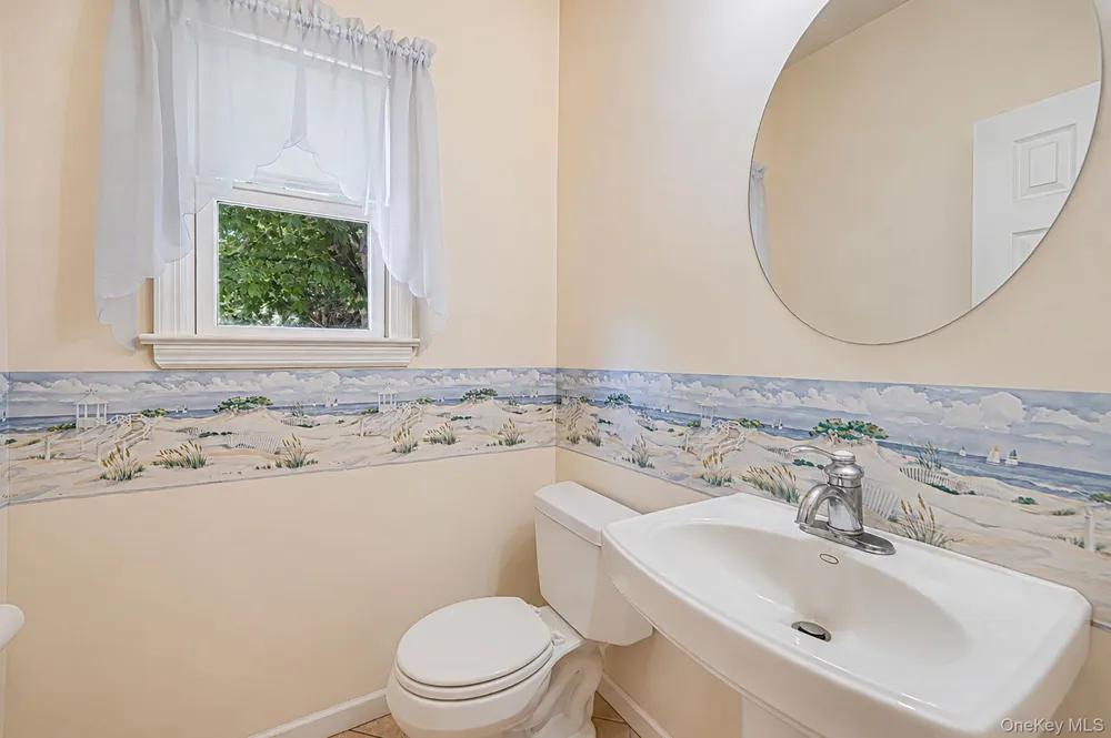 4 Pheasant Court Riverhead, NY 11901