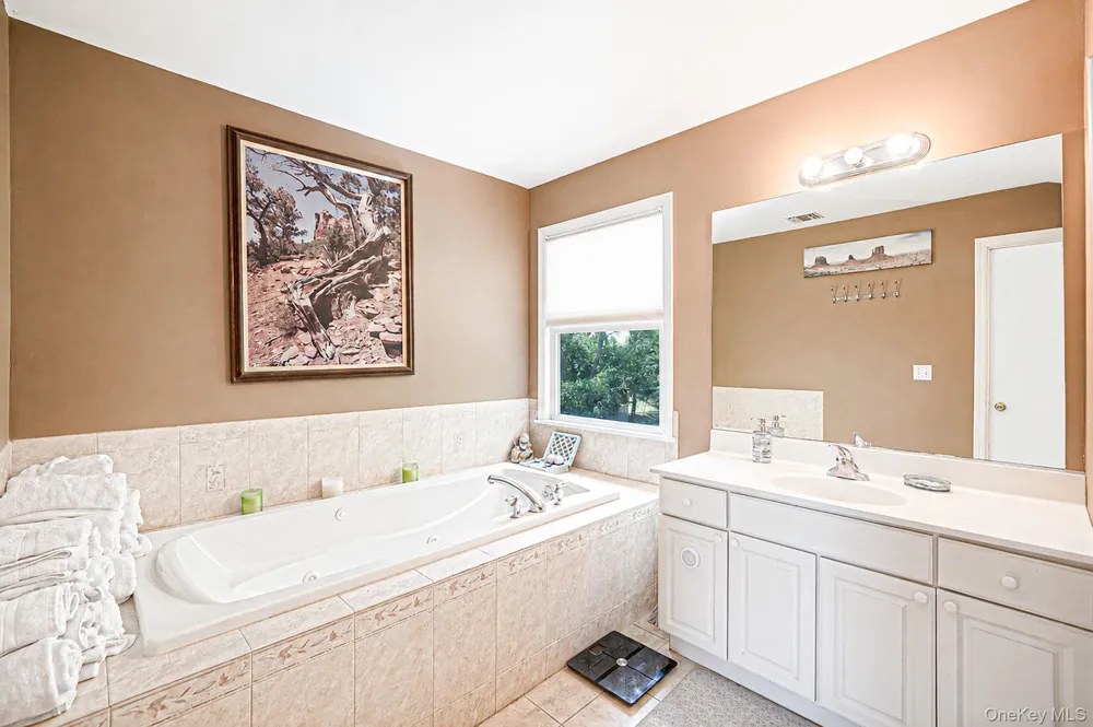 4 Pheasant Court Riverhead, NY 11901