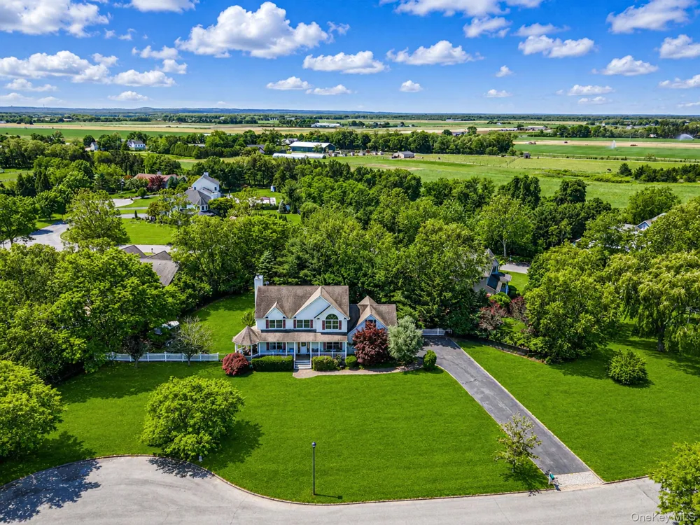 4 Pheasant Court Riverhead, NY 11901