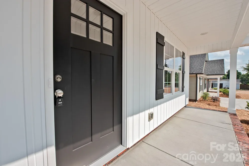 125 S Beaver Street Landis, NC 28088