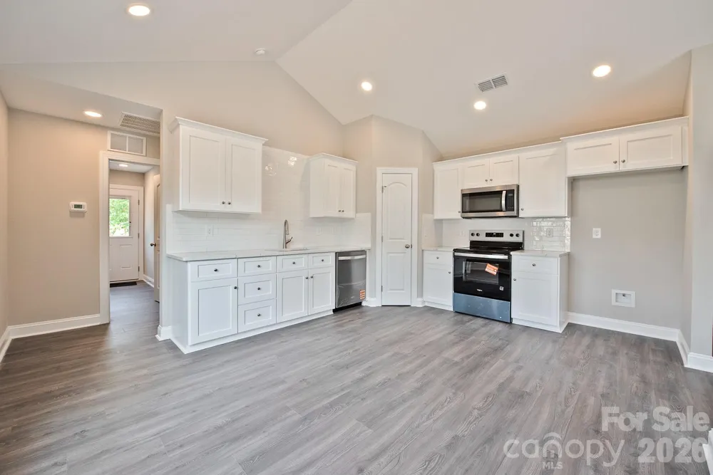 125 S Beaver Street Landis, NC 28088