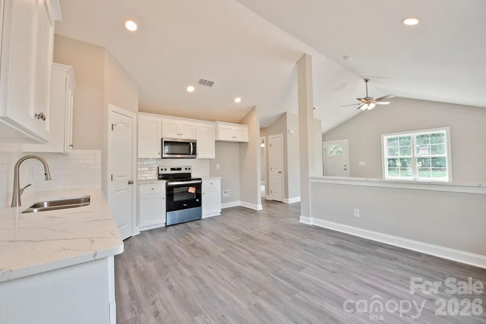 125 S Beaver Street Landis, NC 28088