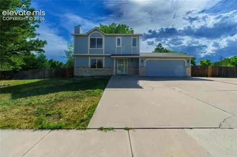 6630 Cottonwood Grove Drive
