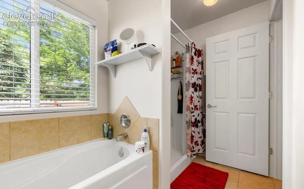 3538 Raccoon Lane Pueblo, CO 81005