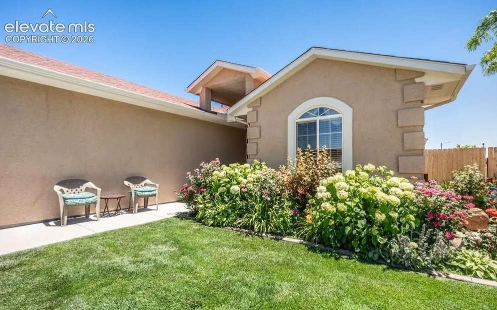 3538 Raccoon Lane Pueblo, CO 81005