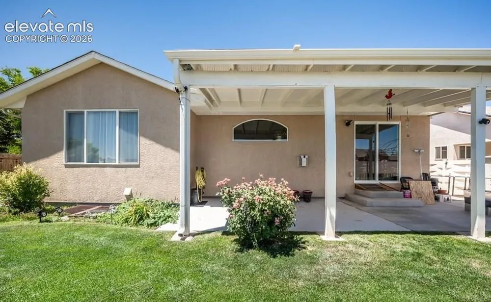 3538 Raccoon Lane Pueblo, CO 81005