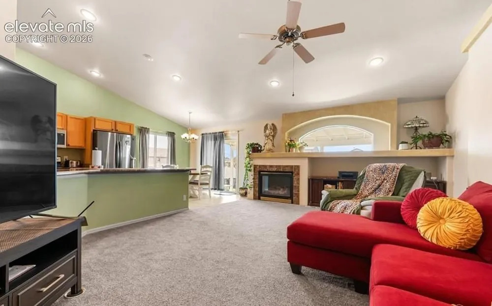 3538 Raccoon Lane Pueblo, CO 81005
