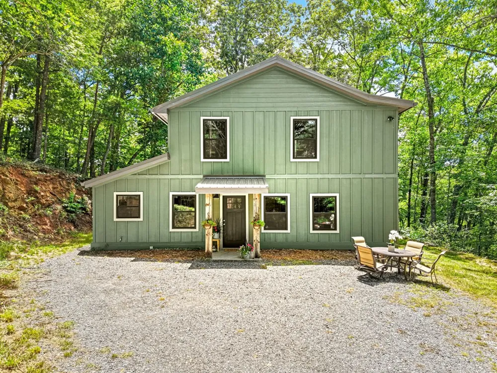 Judds Trail Franklin, NC 28734