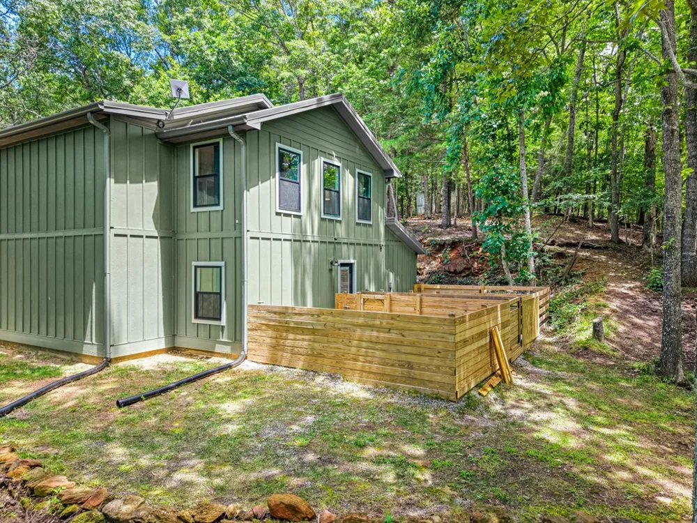 Judds Trail Franklin, NC 28734