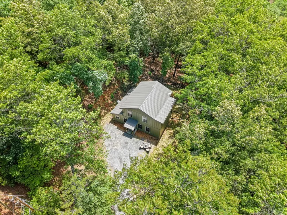 Judds Trail Franklin, NC 28734