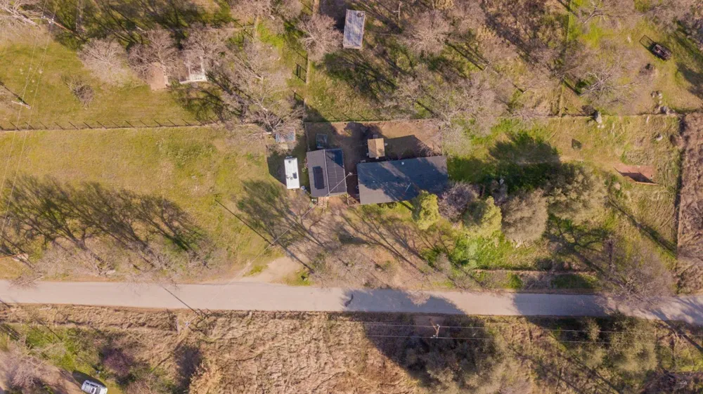 33831 Medford Road Auberry, CA 93602