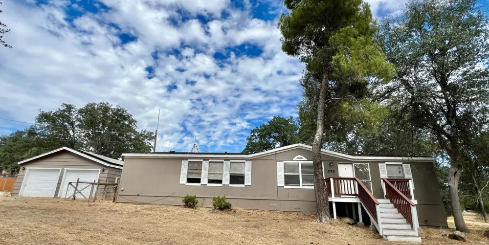 33831 Medford Road Auberry, CA 93602